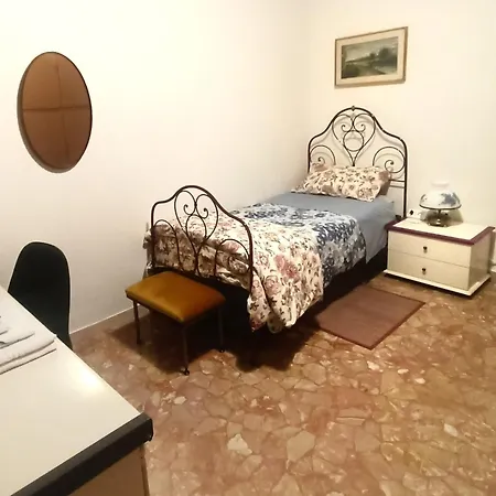 Πανσιόν Casa Wendy *